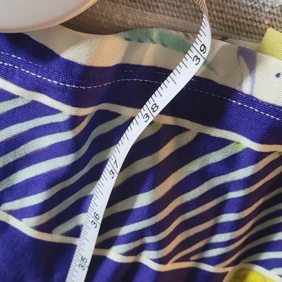 Save The Queen Dress - Picture 12 of 13